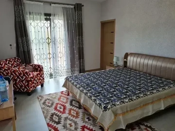 4 Bedroom Villa