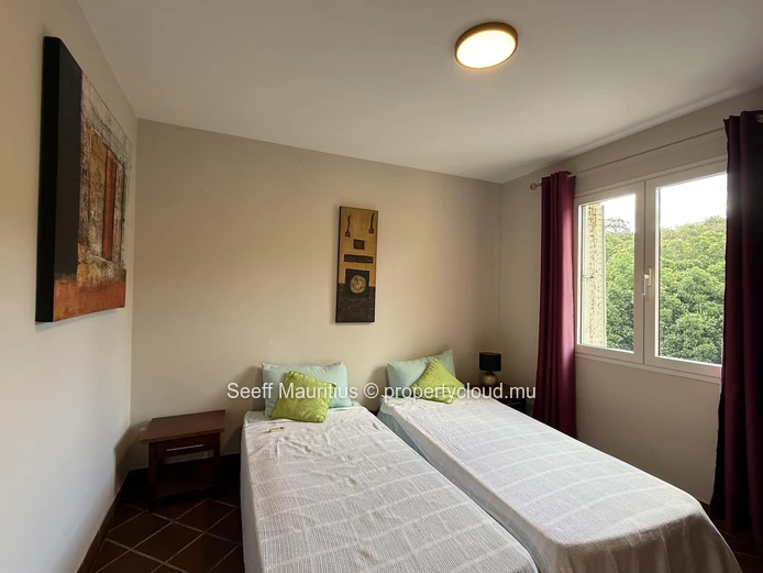 Art de Vivre au Bord de l'Eau : Superbe Duplex 2 Chambres à Port Chambly