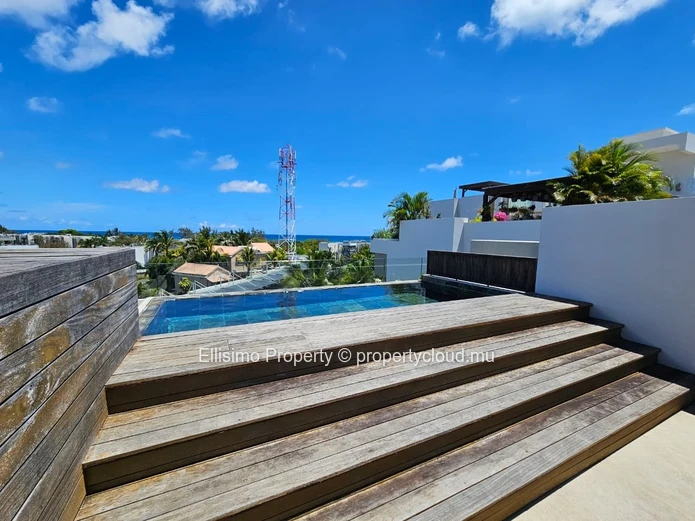 À vendre – Penthouse 2 chambres ensuite | Pointe aux Canonniers