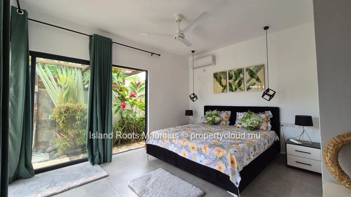 Charming villa to rent in the heart of Forêt Daruty