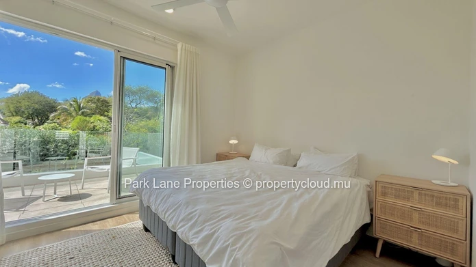 Duplex de 3 chambres à Tamarin avec piscine et environnement verdoyant