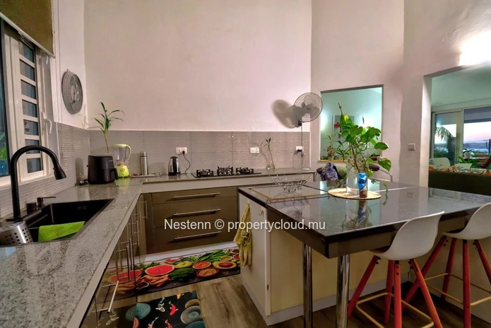 Belle maison de 3 chambres avec piscine, idéale pour une famille