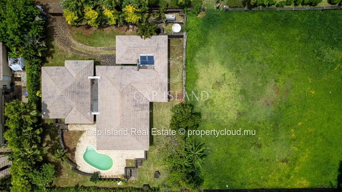 À Vendre – Villa de Prestige à Belle Vue Harel, Hillside