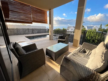5 Bedroom Villa