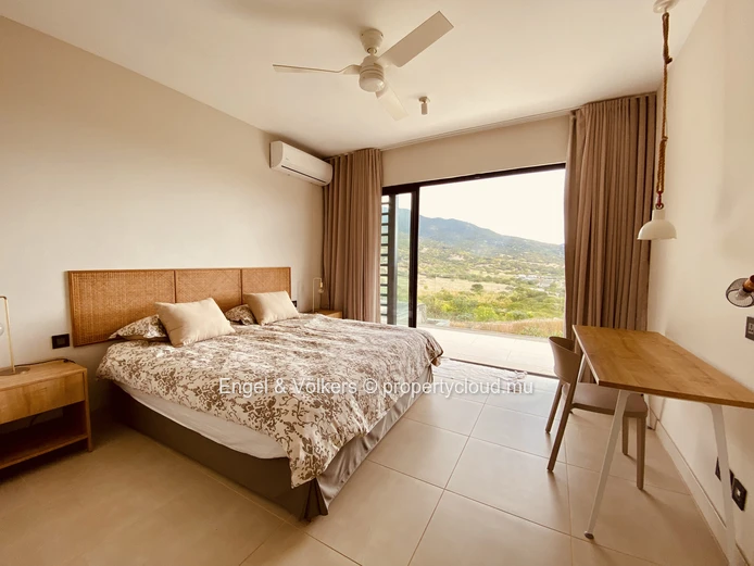 Extraordinary Villa in Petite Riviere Noire
