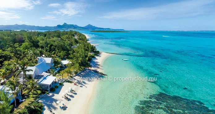 For sale, 3-bedroom villa with swimming pool at Pointe d'Esny Maurice