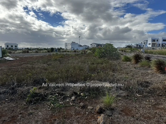 Residential Plot for Sale – Jardin d'Anna 2, Flic-en-Flac | 116 Toises