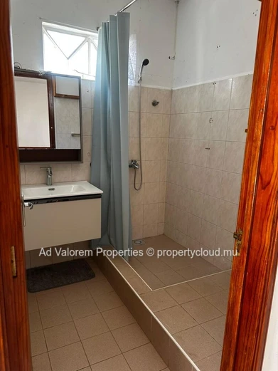 Maison 3 chambres de 170 m² à louer à Flic en Flac - Réf 7821