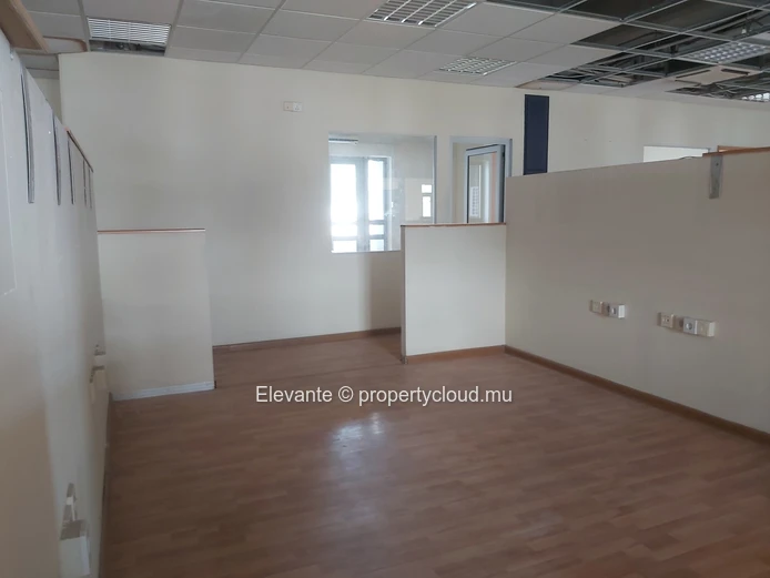 Espaces de bureaux disponibles à Port Louis