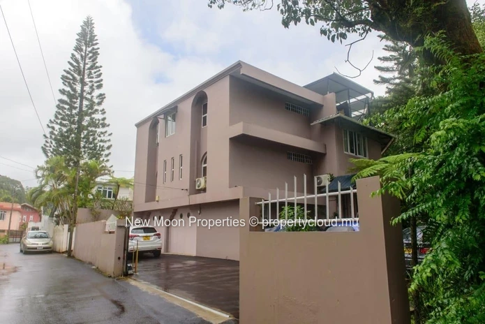 Spacious 10-bedroom villa for sale at Forest Side - for family, office or housing employees