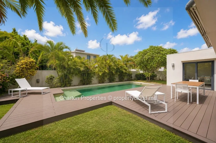 Villa meublée de 4 chambres avec piscine à quelques pas de la plage de Trou aux Biches