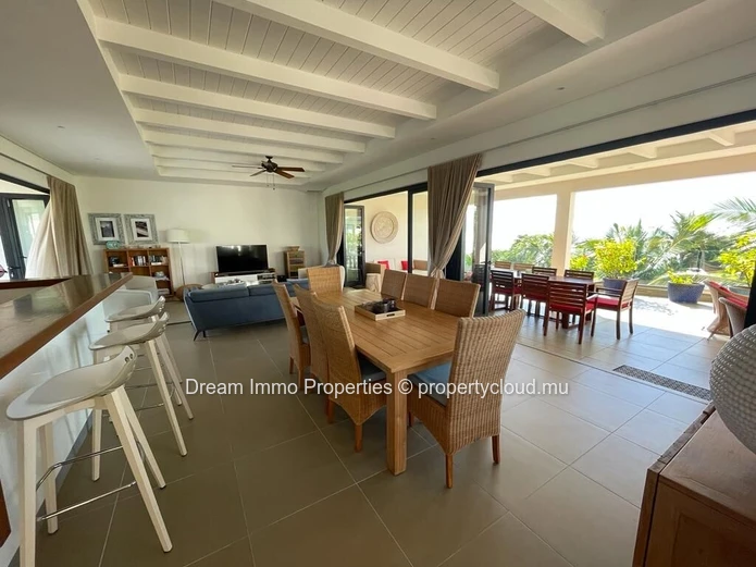 Somptuous Penthouse With Sea View & Private Pool At Azuri Village - Mauritius