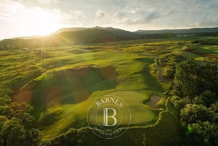 AVALON GOLF ESTATE - Residential plot - 4121 m2