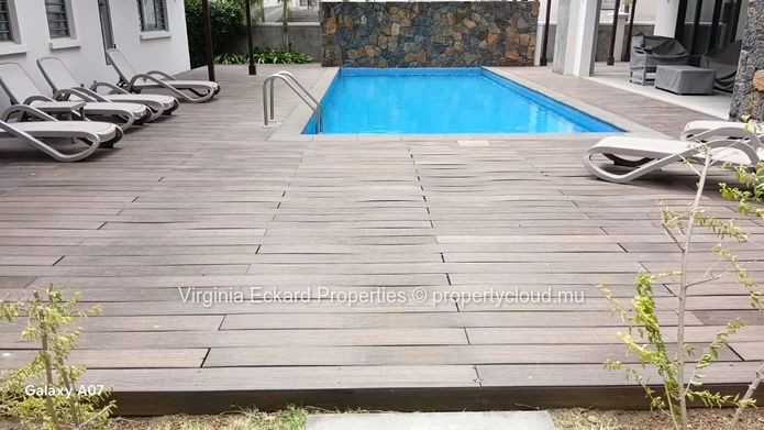 Appartement 2 chambres moderne avec piscine à Péreybère