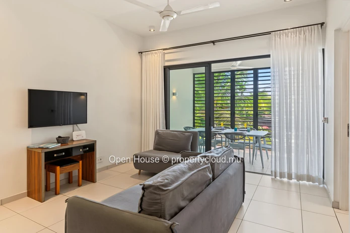 Appartement de 2 chambres en suite avec piscine à vendre à Péreybère