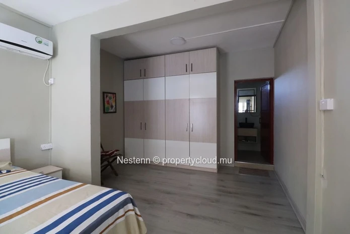 Charming 3-bedroom house with private pool 