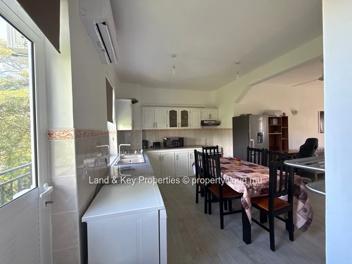     3-Bed Duplex with Rooftop | Walk to the Beach