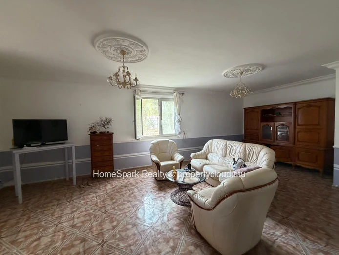 Spacious Multi-Level House for Sale – Morcellement Anna, Flic en Flac