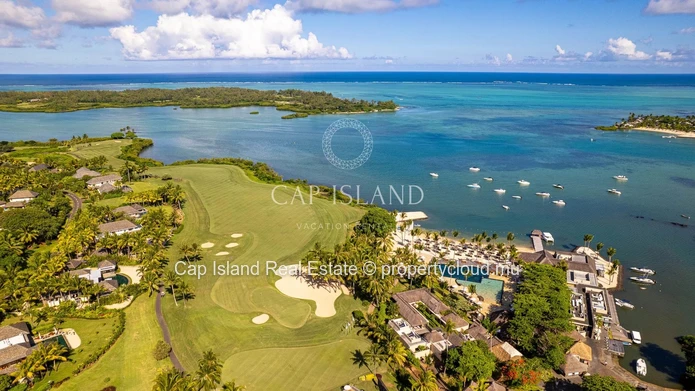 Anahita - Villa d'exception pieds dans l'eau, sur le golf