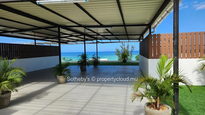 Flic-en-Flac Pearl, Penthouse