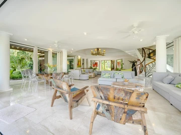 Villa de 8 Chambres