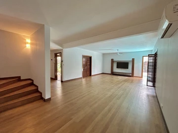 Maison de 4 Chambres