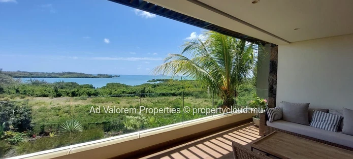 Saint-Antoine – Appartement meublé de 156 m² avec magnifique vue mer