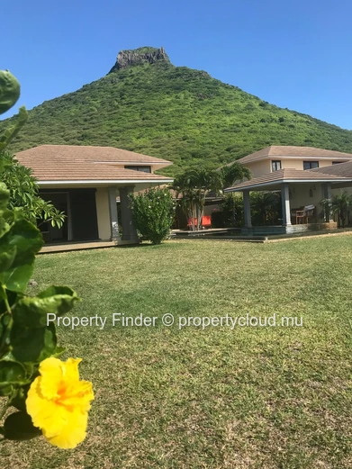 Superbe villa de 4 chambres avec une vue imprenable sur l'océan