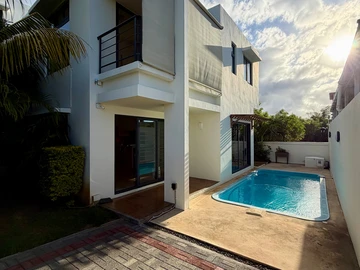 Townhouse, Duplex de 3 Chambres