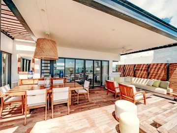 4 Bedroom Apartment