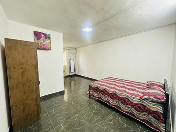 5 Bedroom Villa