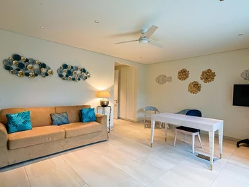 5 Bedroom Villa