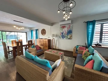 4 Bedroom Villa
