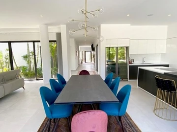 4 Bedroom Villa