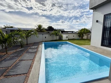 4 Bedroom Villa