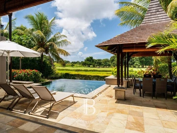 4 Bedroom Villa