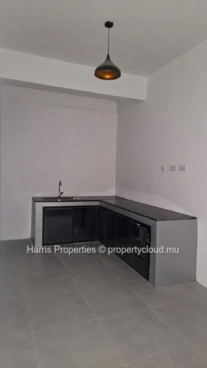 A louer espace de bureau de 100m2 à Port Louis (Mandat exclusif)