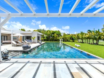 4 Bedroom Villa