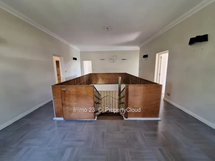 Office - 360m2 - Floréal