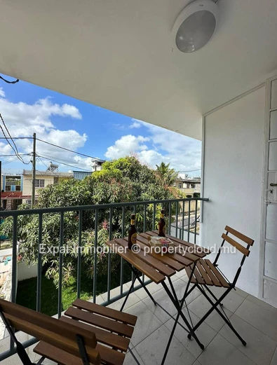 Lovely 2-bedroom house with a garden just a quick walk to the beach - Pointe aux Biches