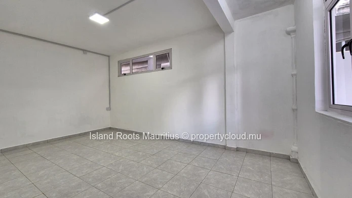 Building of 6 apartments for sale in Triolet