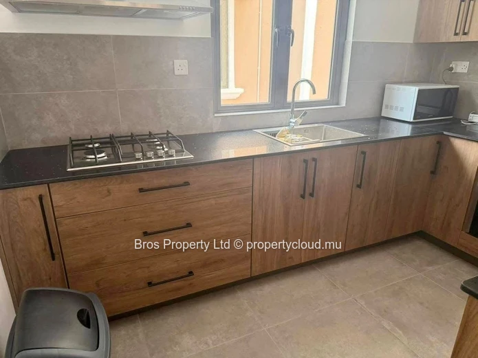 55 000 Rs/mois | Maison duplex de luxe 3 chambres à louer à Pereybere, Grand Baie