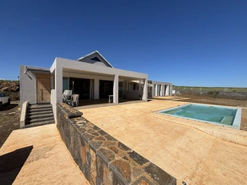 3 Bedroom Villa
