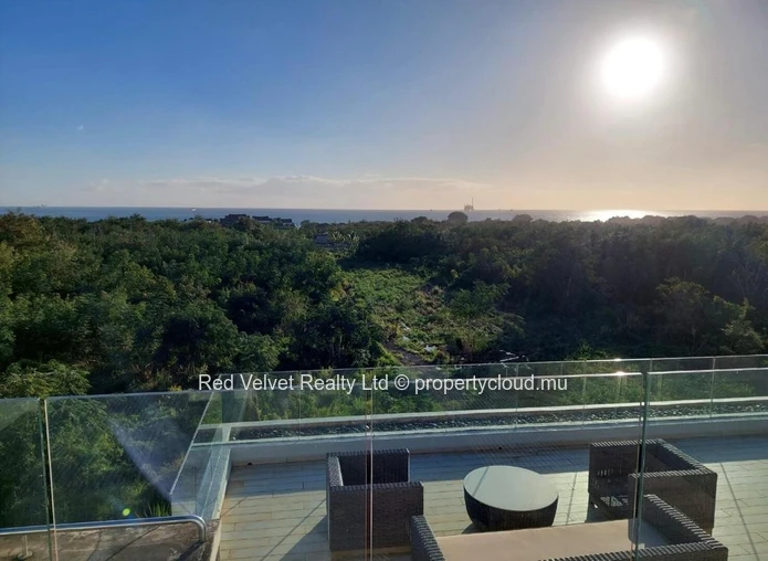 Appartement de luxe en rez-de-jardin avec piscine privée à vendre à Royal Park, Balaclava