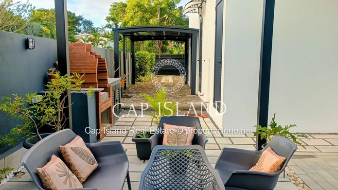 Villa Moderne de Luxe à Louer à Long Terme – Calodyne