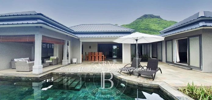 TAMARIN - Beautiful exotic villa - 4 bedrooms