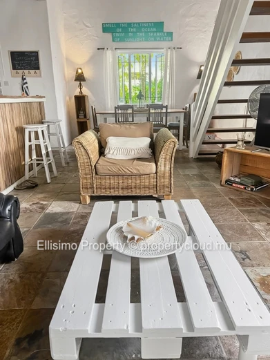 Charmante maison de plage de 3 chambres à louer – Trou d’Eau Douce