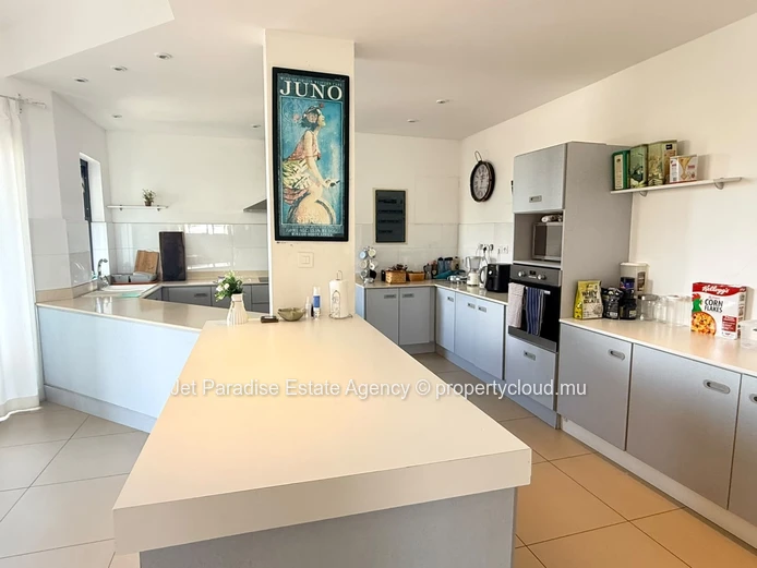 Appartement Moderne Meublé – 1 Chambre