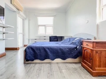 4 Bedroom Apartment