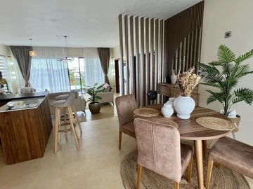 4 Bedroom Villa